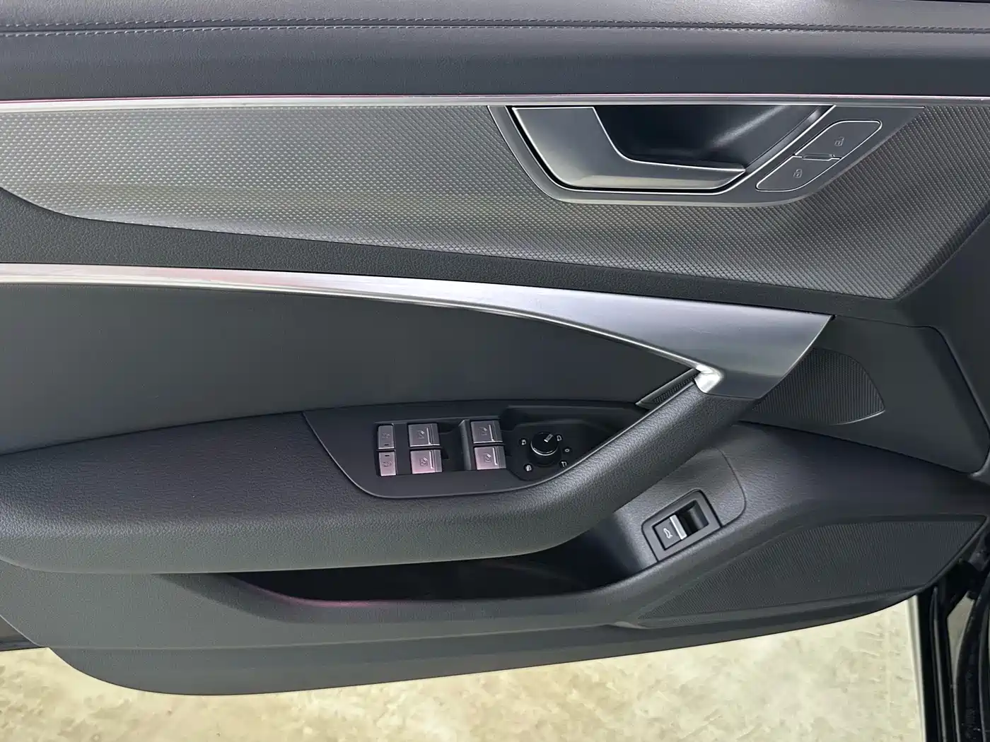 Audi A6L 2024 45 TFSI Premium Dynamic фото 12