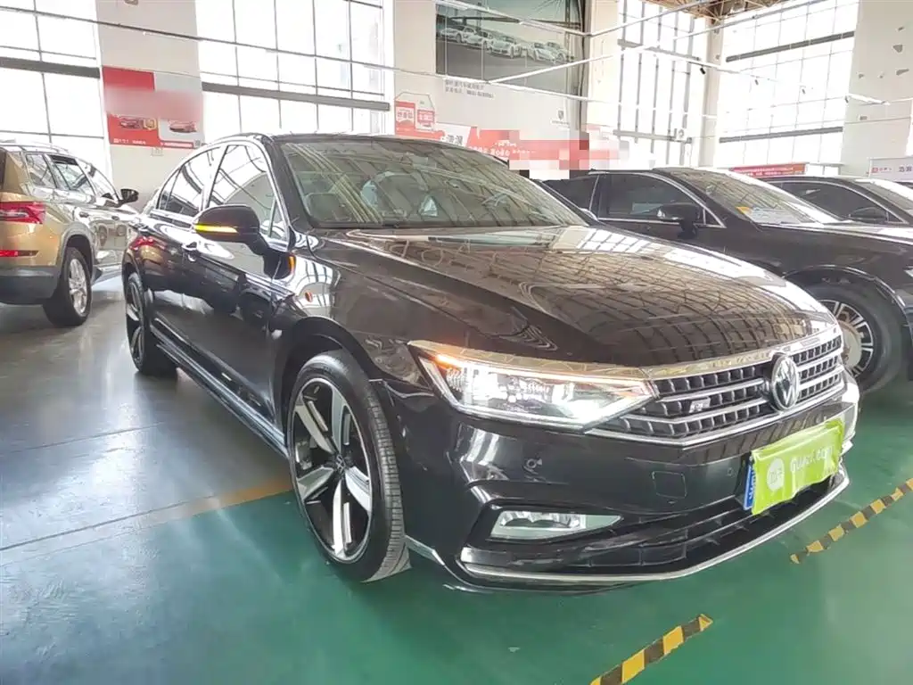 Volkswagen Magotan 2023 Model 2 Million Units Commemorative Edition 280TSI DSG Leading Version фото 4
