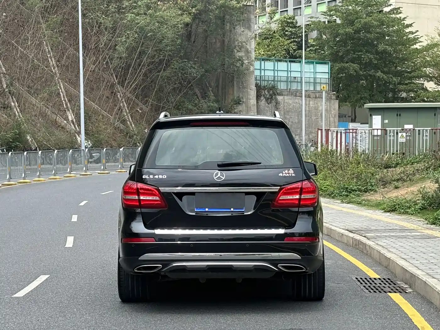 Mercedes-Benz GLS 2018 GLS 400 4MATIC Dynamic фото 27
