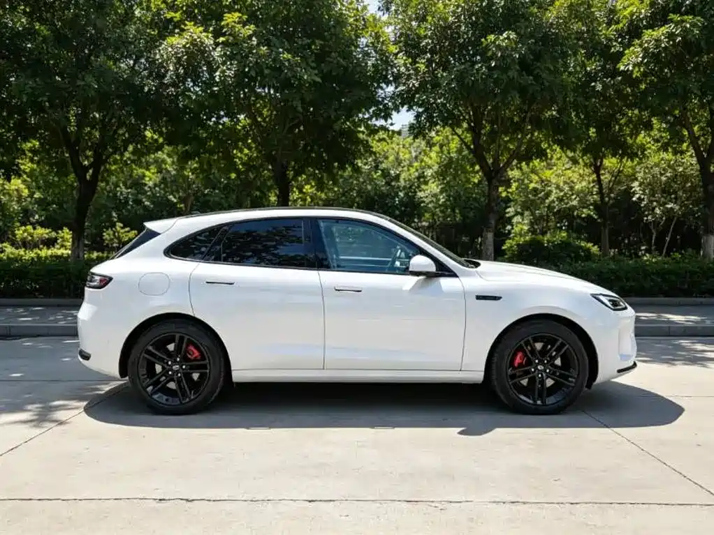 AITO Wenjie AITO M5 2025 2025 Extended Range Ultra AWD
