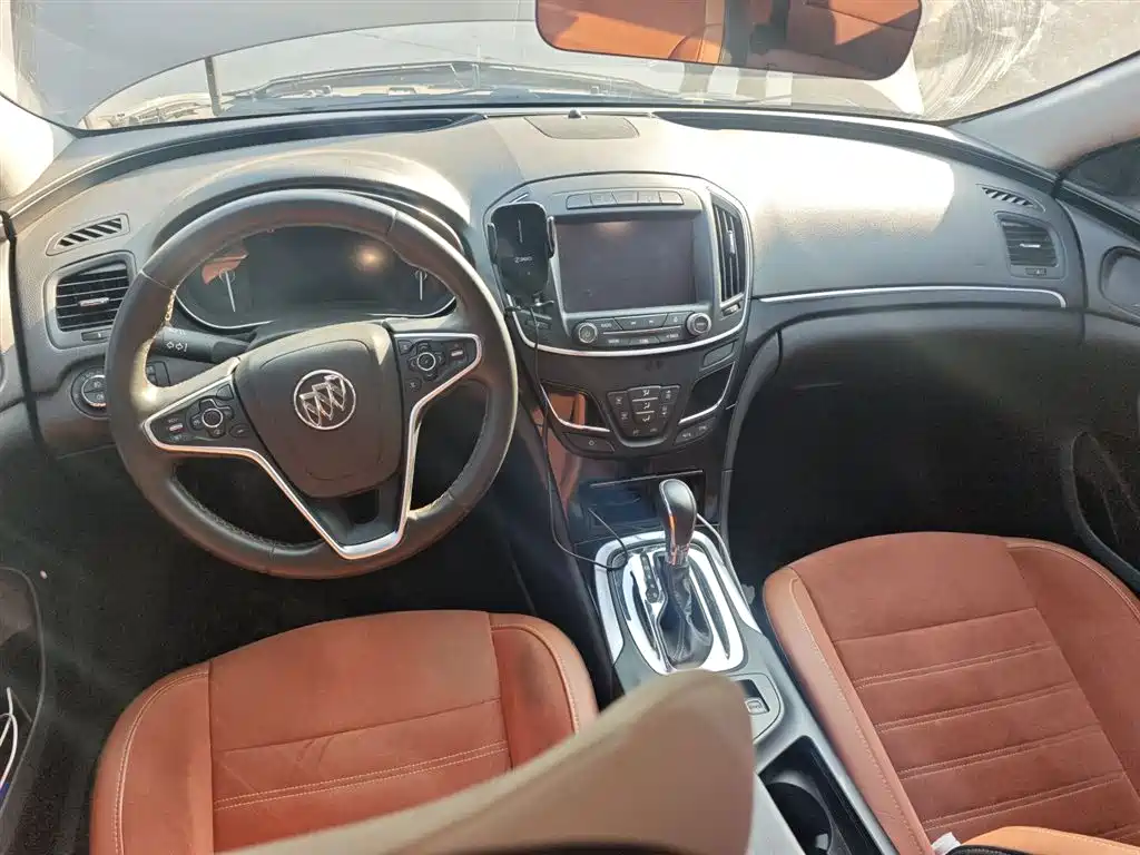 Buick Regal 2015 1.6T Elite Tech Edition фото 13