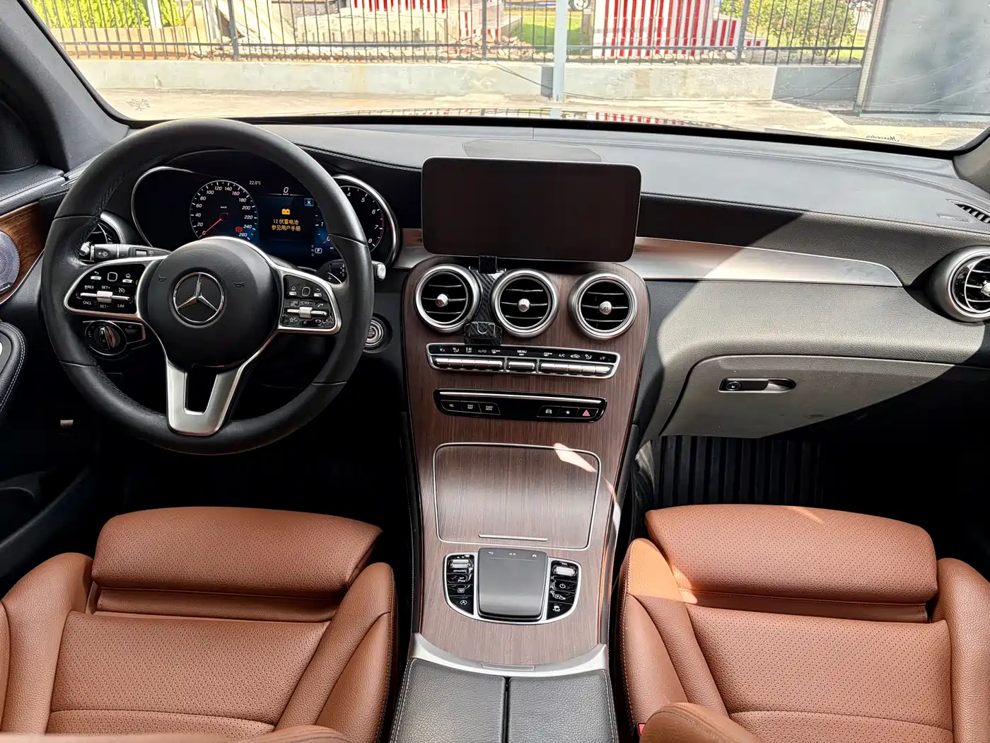 Mercedes-Benz GLC 2021 GLC 300 L 4MATIC Sporty фото 17