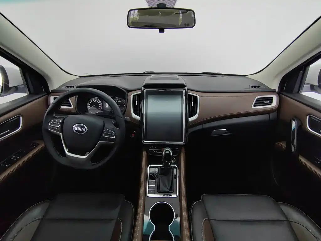 SWM Motor SWM X7 2018 2017 1.5T Automatic Smart Enjoy 7-seater
