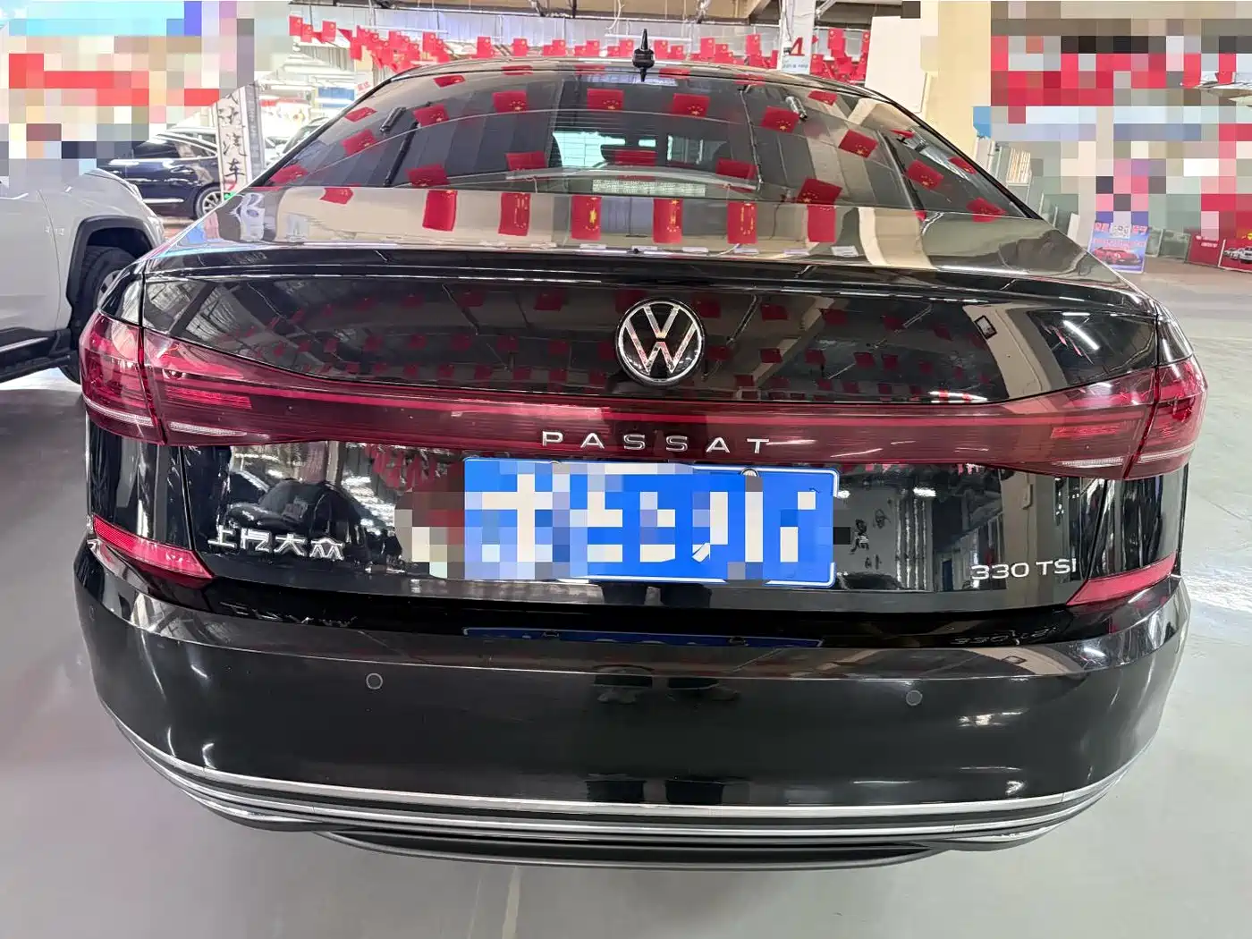 Volkswagen Passat 2023 330TSI Elite Edition фото 17