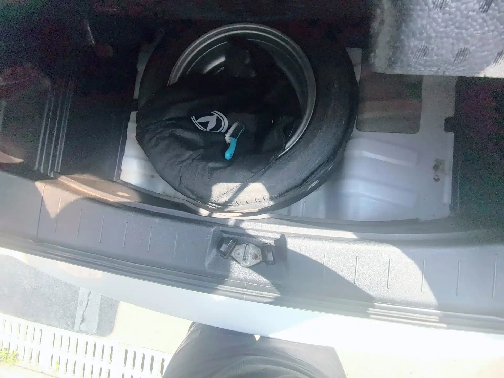 Фото 25 - Changan CS35