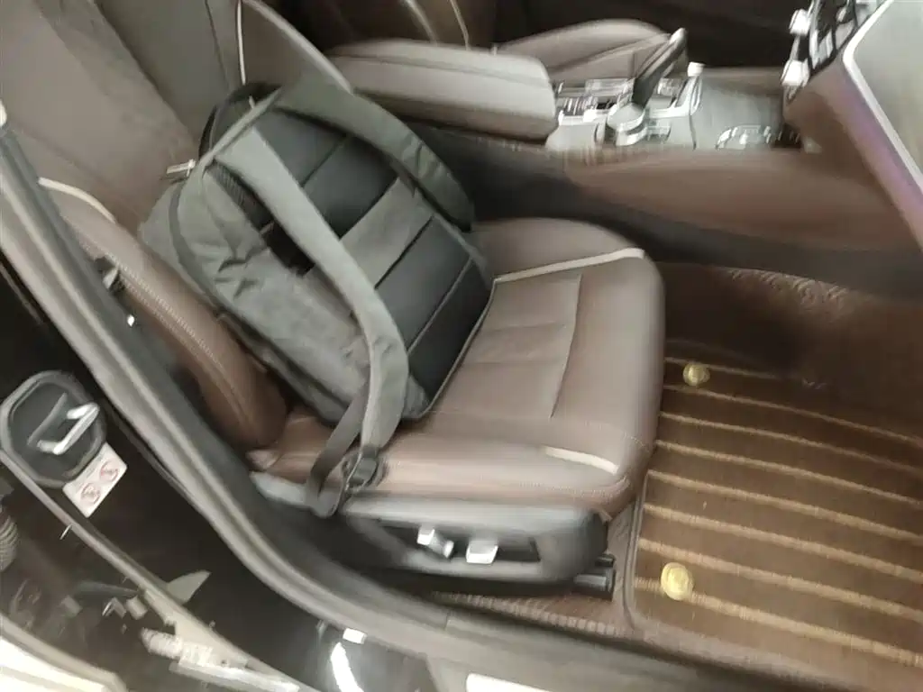 BMW 5 Series 2022 530Li Leading Luxury Package фото 25