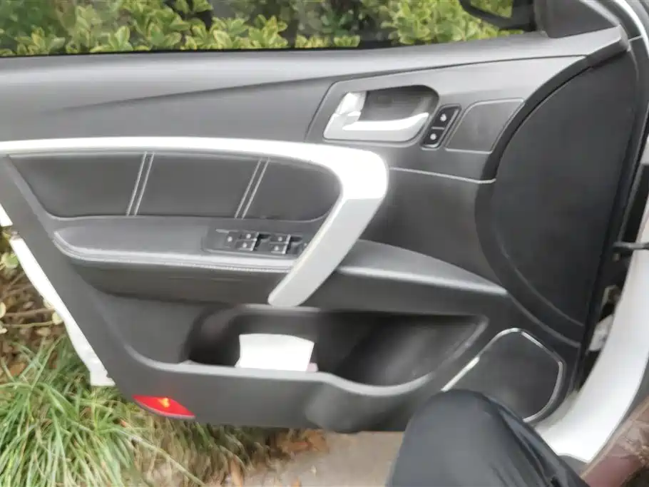 GEELY AUTOMOBILE EMGRAND