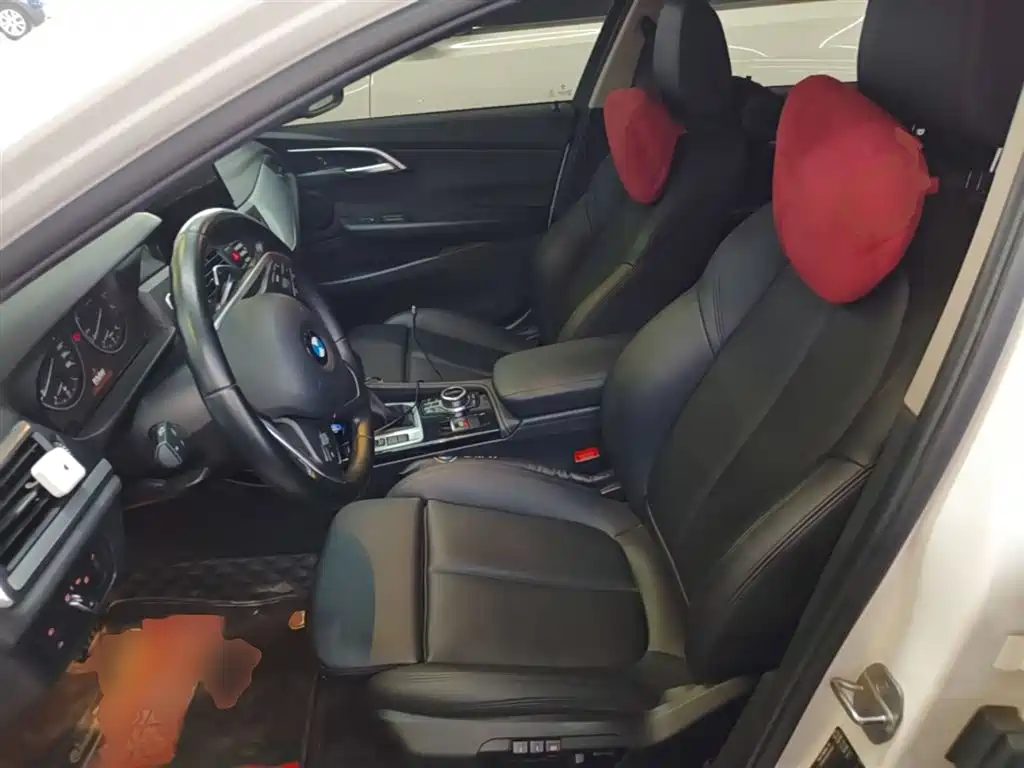 BMW 1 Series 2017 120i Design Package фото 15