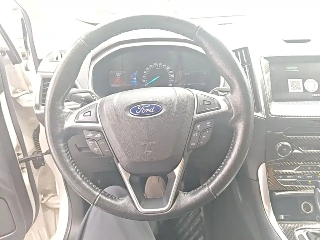 Ford Edge 2016 2016 EcoBoost 245 2WD Luxury 7-Seater