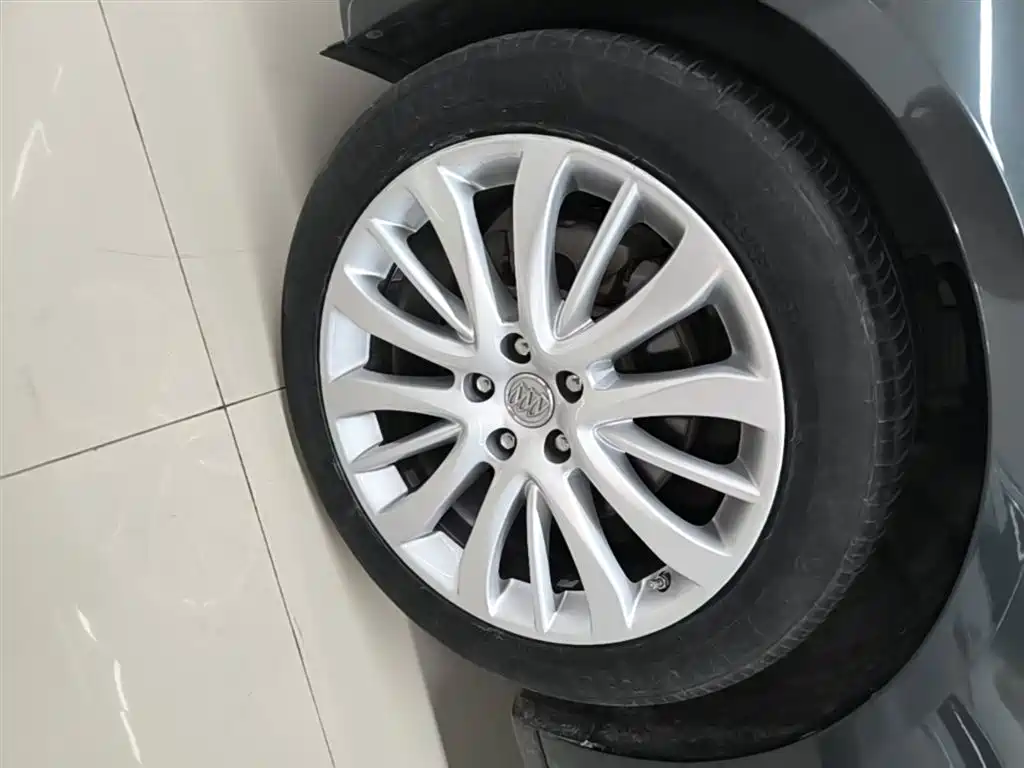 Buick LaCrosse 2016 28T Flagship фото 23