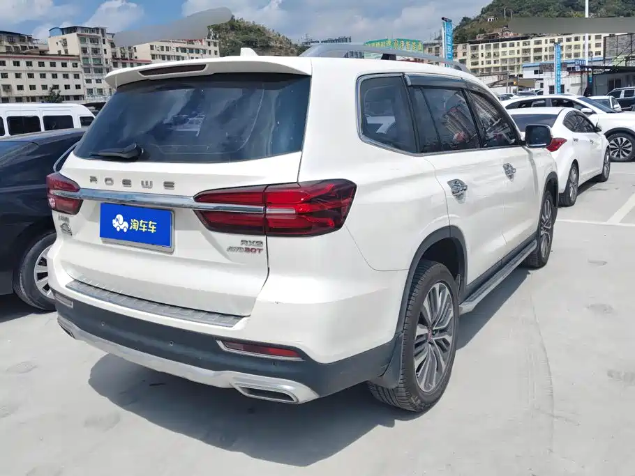Фото 3 - Roewe RX8
