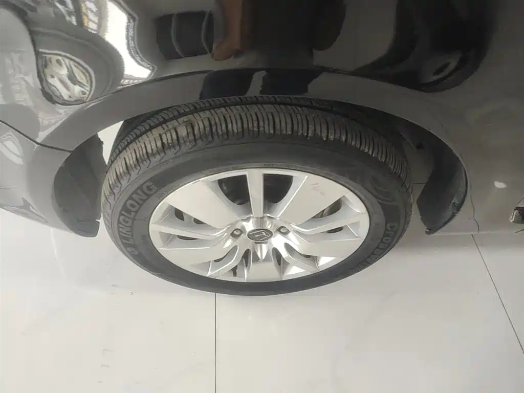 Luxgen Luxgen7 MPV 2015 2013 2.0T Luxury