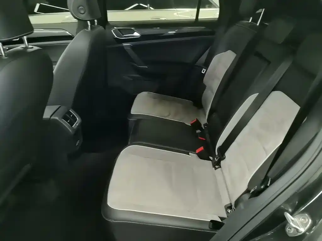 Volkswagen Tayron 2019 2019 380TSI 4WD R-Line China V