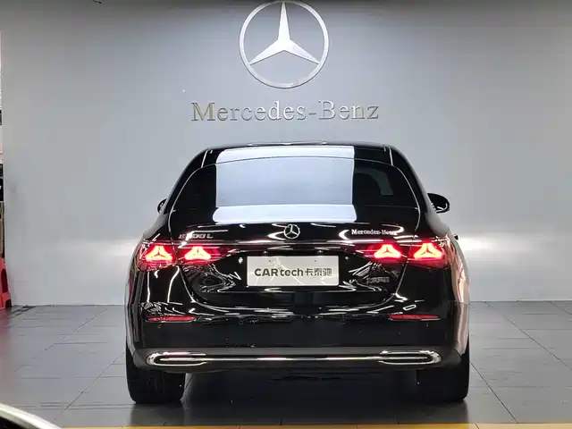 Mercedes-Benz E-Class 2024 Facelift E 300 L Luxury — фото 5