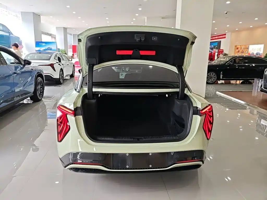 Hongqi EH7 2024 2024 Model 820 Pro