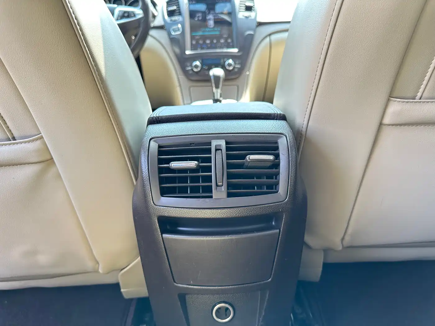 Buick Regal 2012 Model 2.0L Luxury фото 12