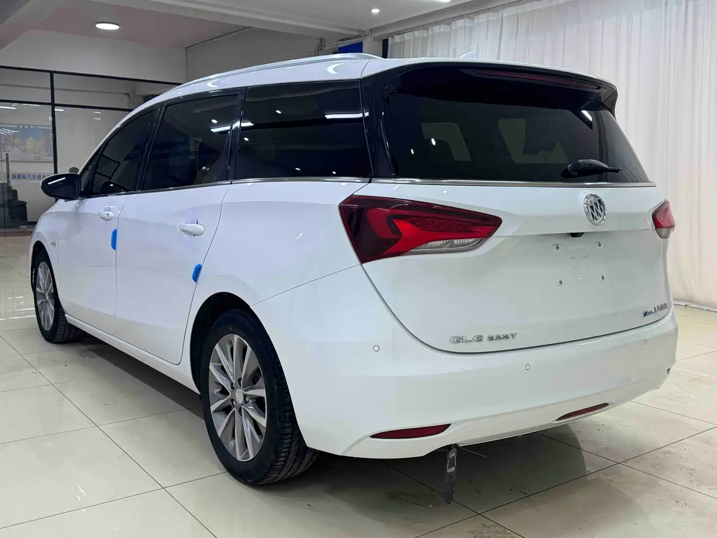 Buick GL6 2021 323T Mild Hybrid Connected Luxury фото 4