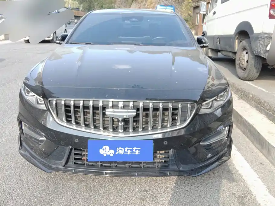 Фото 2 - Geely Preface