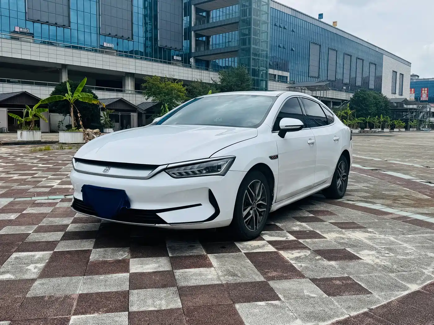 Фото 1 - BYD Qin PLUS