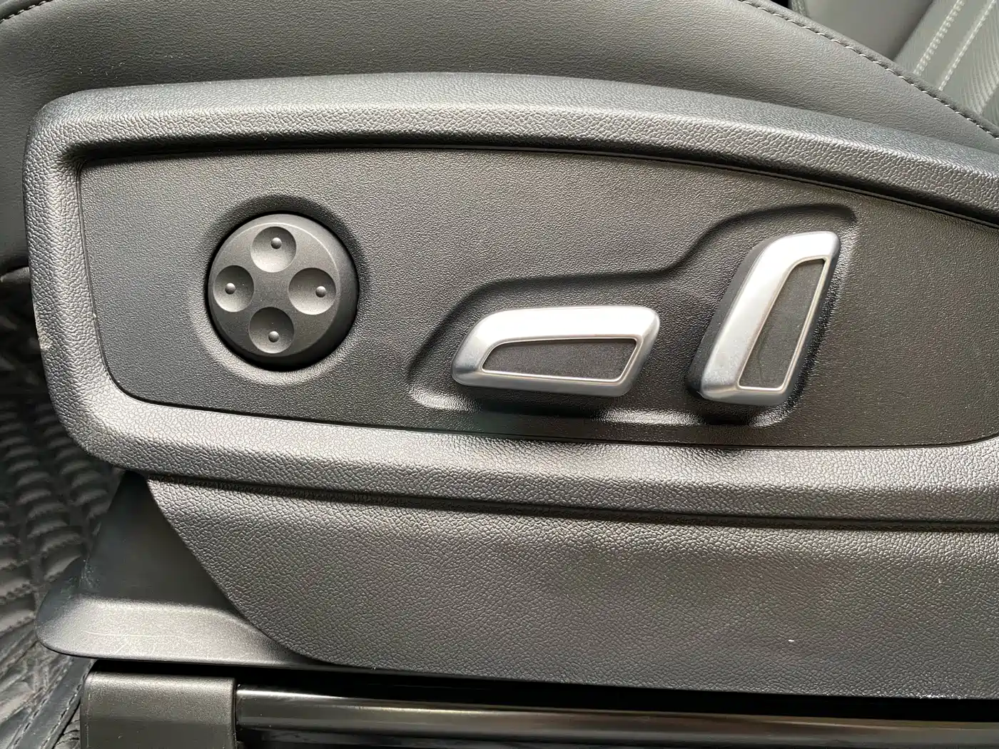 Photo 14 - Audi Q5L