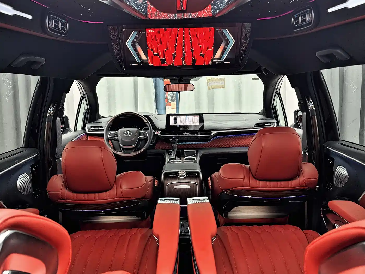 Toyota Sienna фото 21