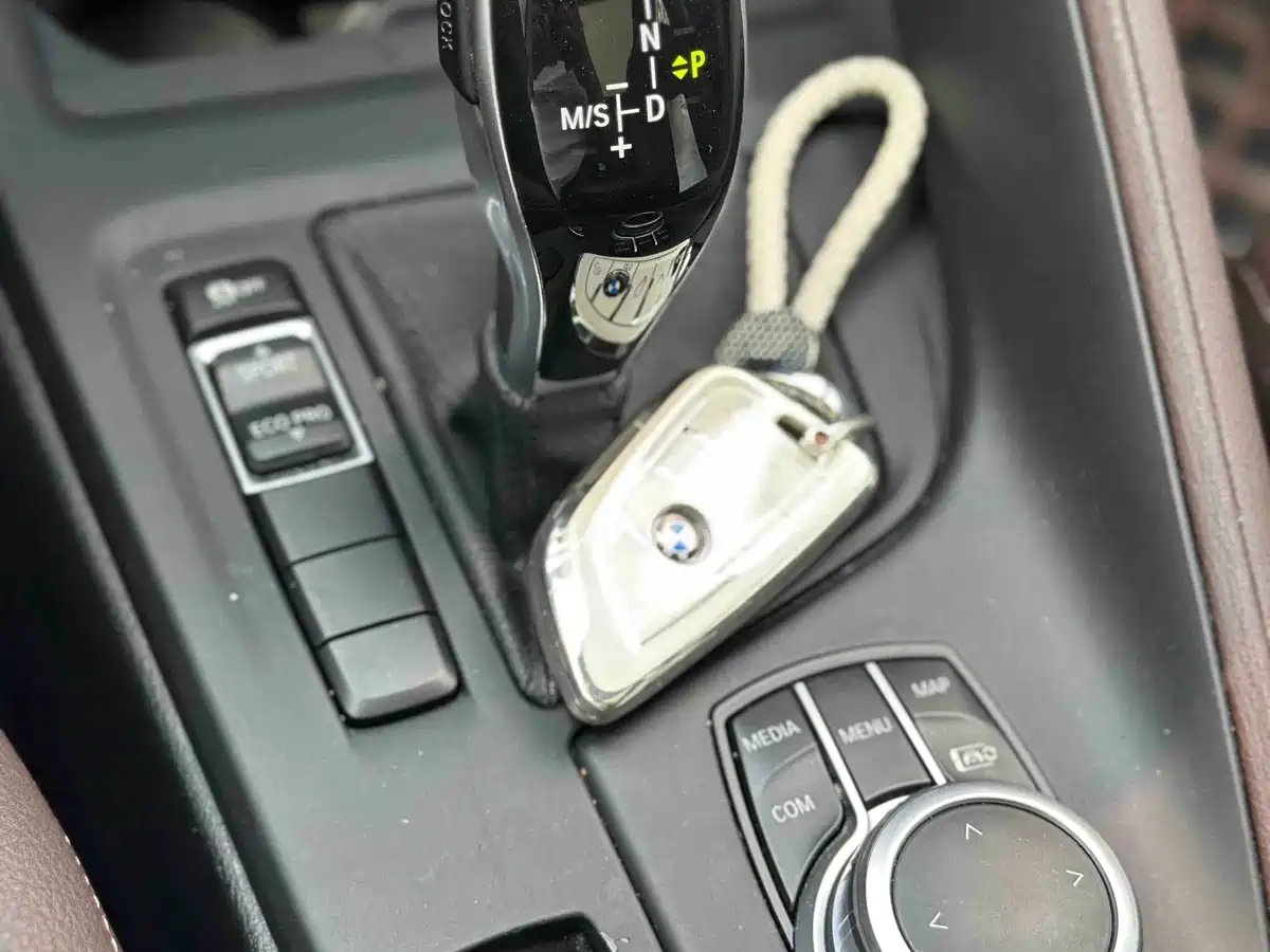 BMW X1 2020 sDrive25Li Leading Model фото 9