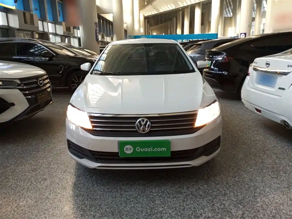 Volkswagen Lavida 2019 Lavida Start 1.5L Auto Trend (China VI) фото 3