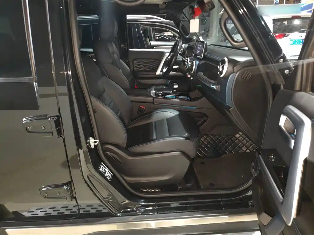 BAIC ORV Beijing Offroad BJ40 2020 2.0T Automatic AWD Urban Hunter Edition Hero Type фото 16