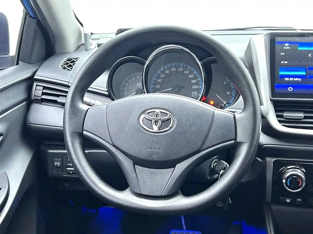 Toyota YARiS L Zhi Xuan 2019 1.5E CVT MeiDong Edition China VI фото 9