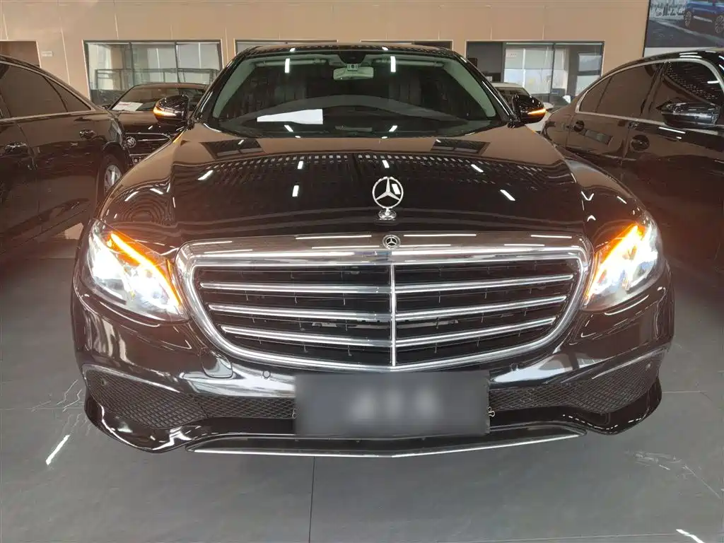 Mercedes-Benz E-Class 2020 E 260 L фото 3