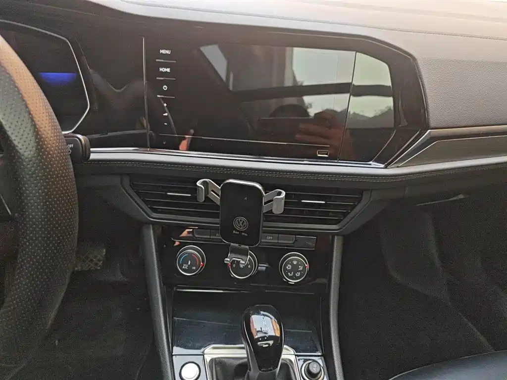 Volkswagen Sagitar 2021 280TSI DSG Comfort Smart Connect Edition фото 5