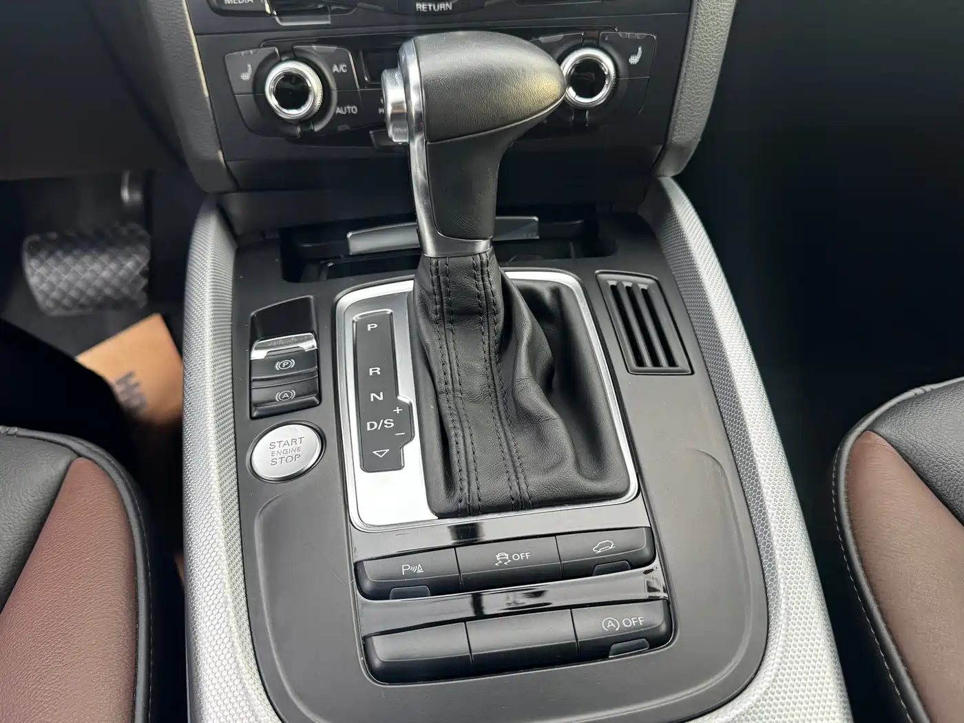 Audi Q5 2018 Collector's Edition 40 TFSI Technology фото 11