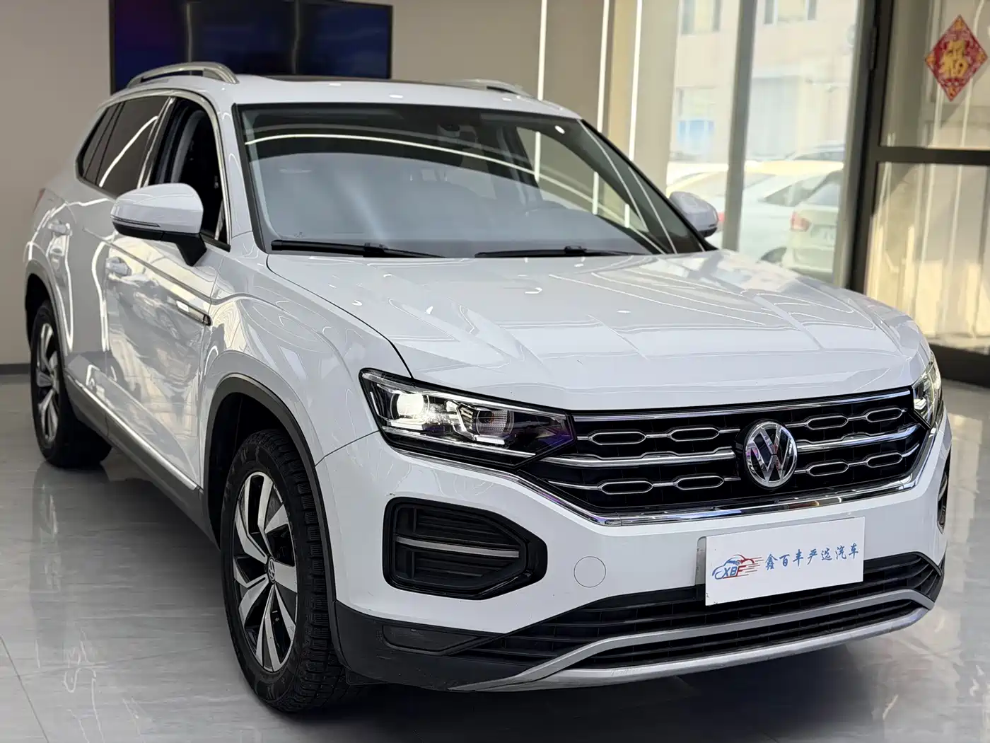 Volkswagen Tayron 2020 330TSI 2WD Luxury Smart Edition фото 3