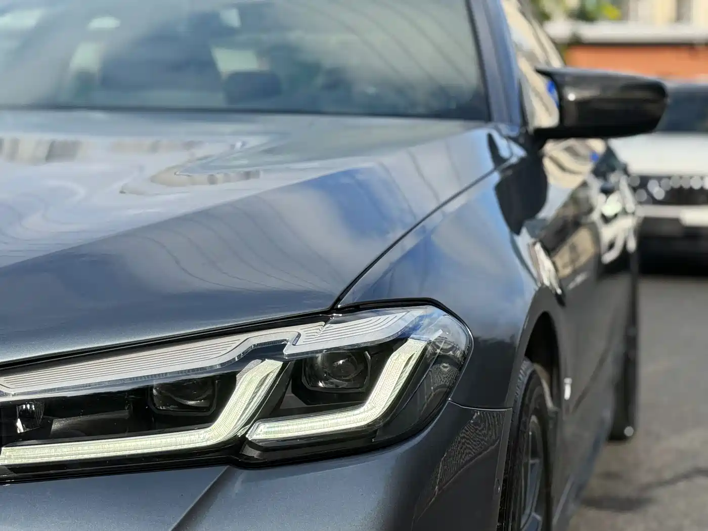 BMW 5 Series (Import) 2021 525i M Sport Package фото 9