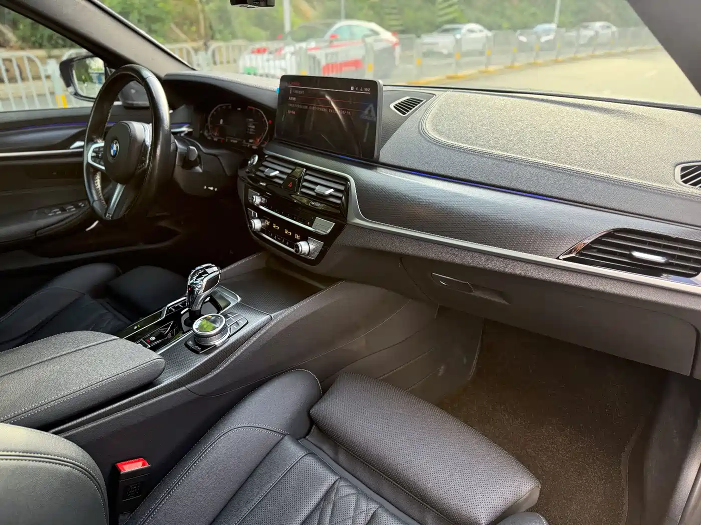 BMW 5 Series (Import) 2021 525i M Sport Package фото 17