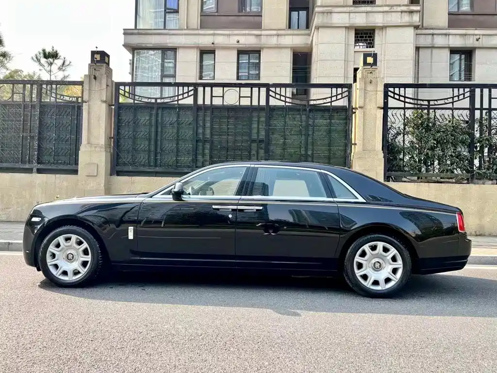 Photo 3 - Rolls-Royce Ghost