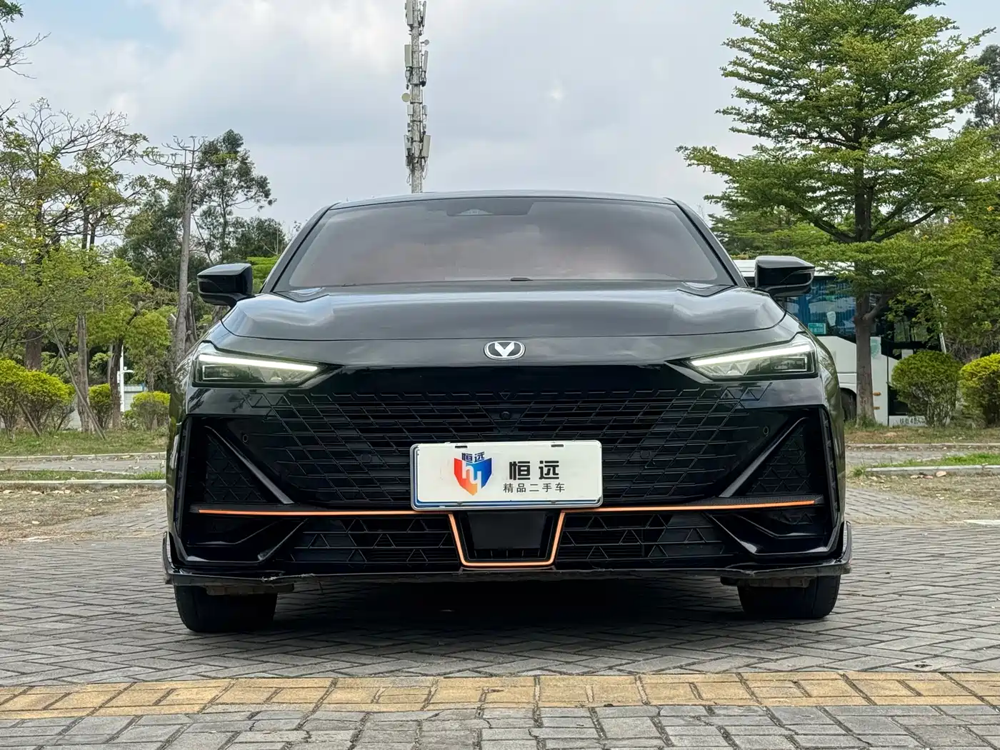 CHANGAN UNI-V