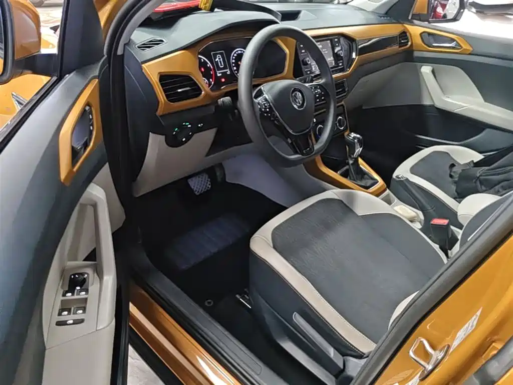 Volkswagen T-Cross 2019 280TSI DSG Comfort Edition фото 16