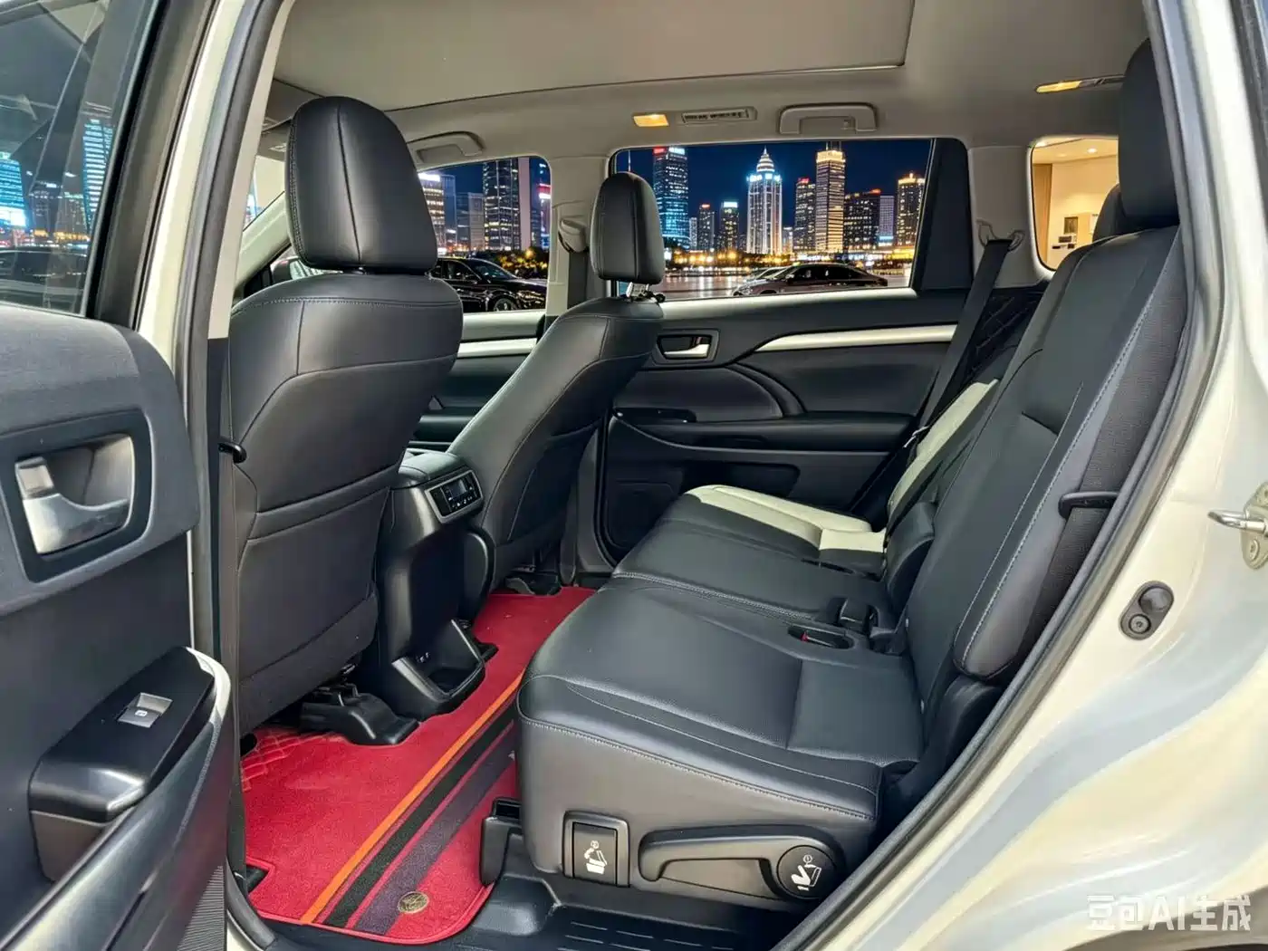 Toyota Highlander 2018 2.0T 4WD Luxury 7-seater (China V) фото 9