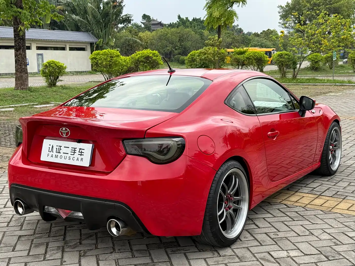 Toyota 86 2014 2.0L Automatic Luxury фото 14