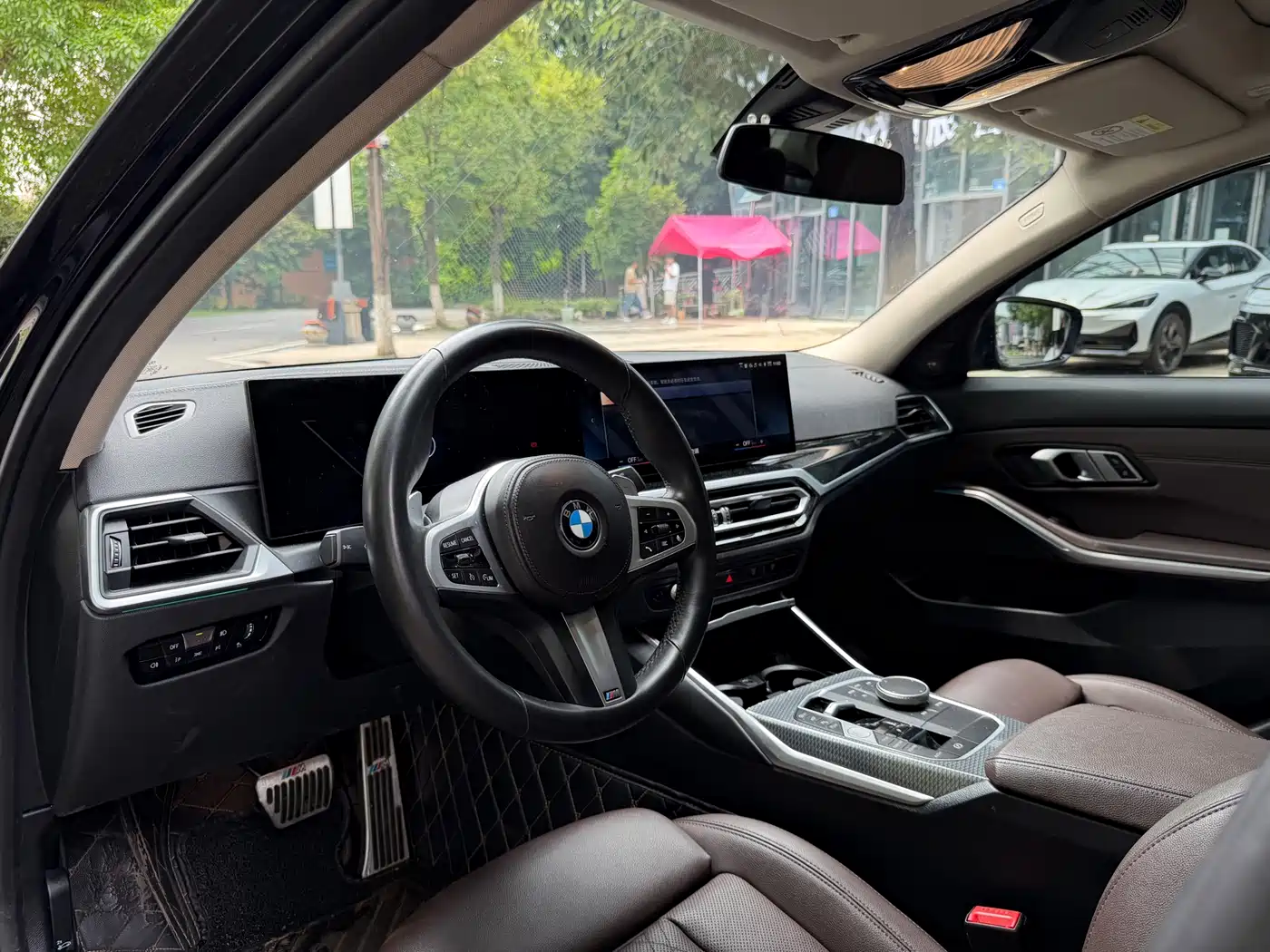 BMW 3 Series 2023 325Li M Sport Black Night Package фото 7