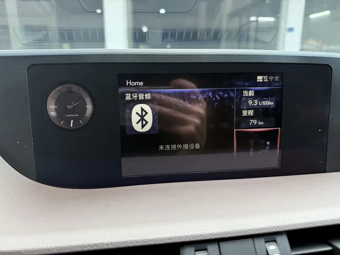 Фото 8 - Lexus ES