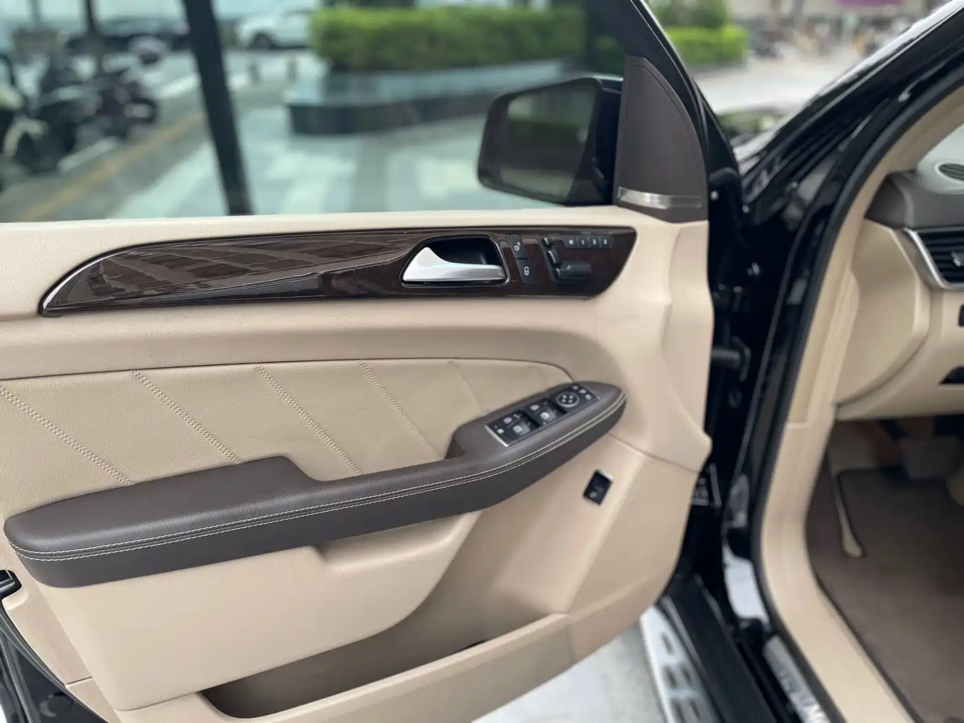 Mercedes-Benz GL-Class 2015 GL 400 4MATIC Sport фото 6