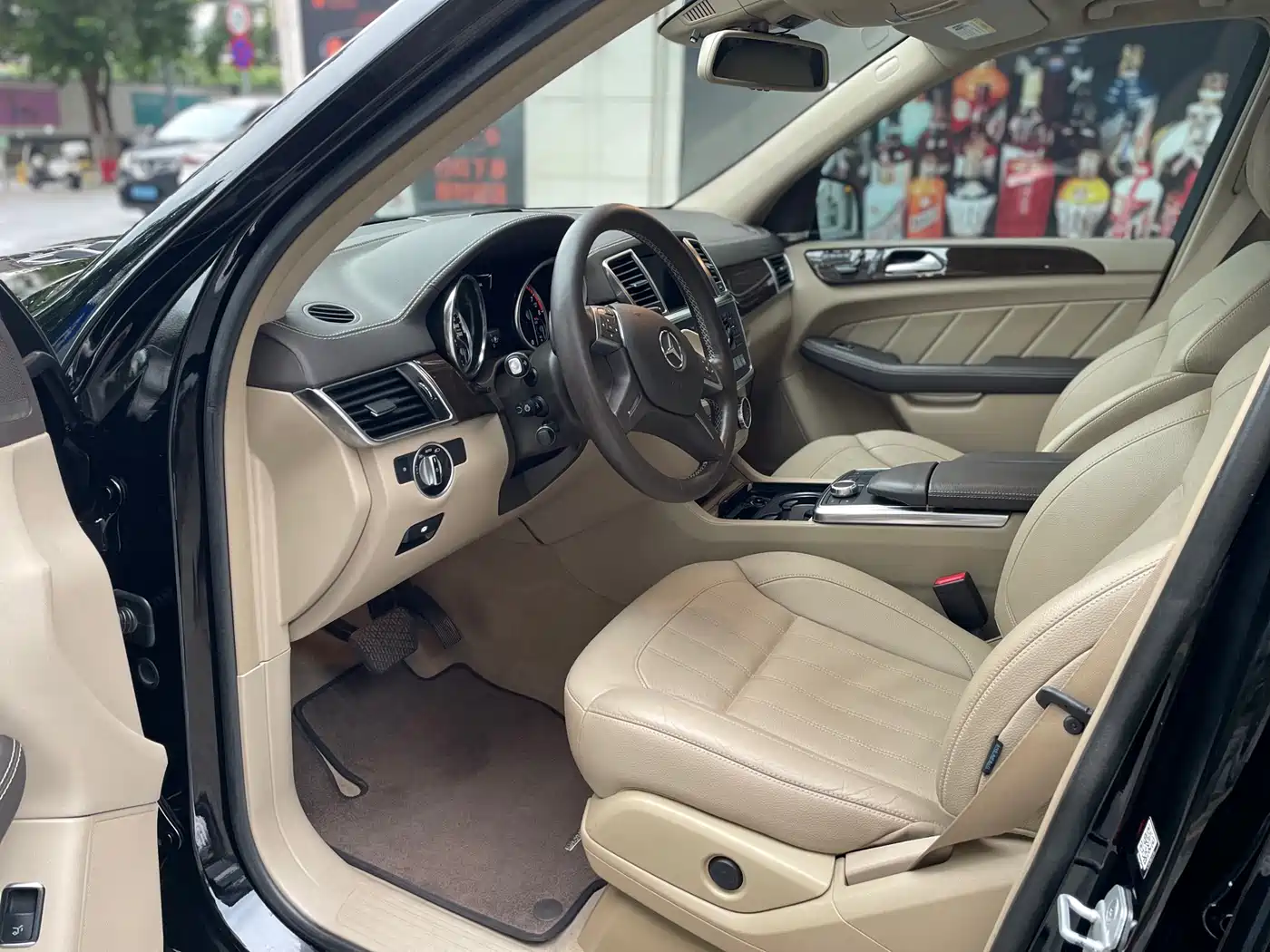 Mercedes-Benz GL-Class 2015 GL 400 4MATIC Sport фото 4