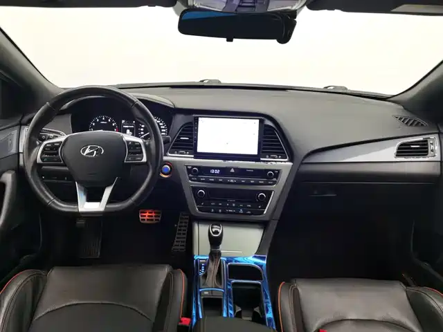 Hyundai Sonata 2015 1.6T GLS Smart — фото 5
