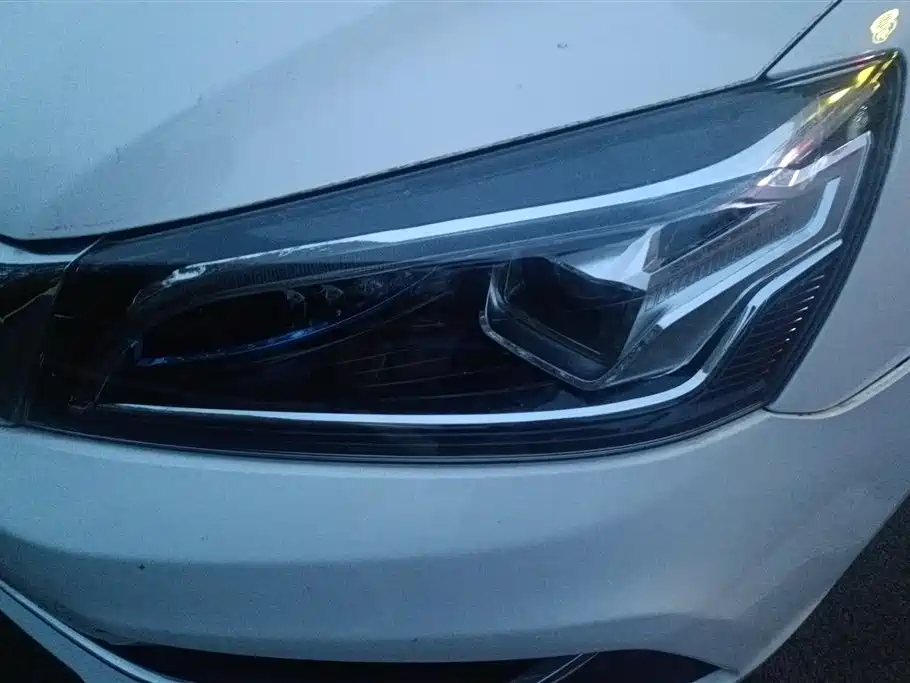 GEELY AUTOMOBILE EMGRAND