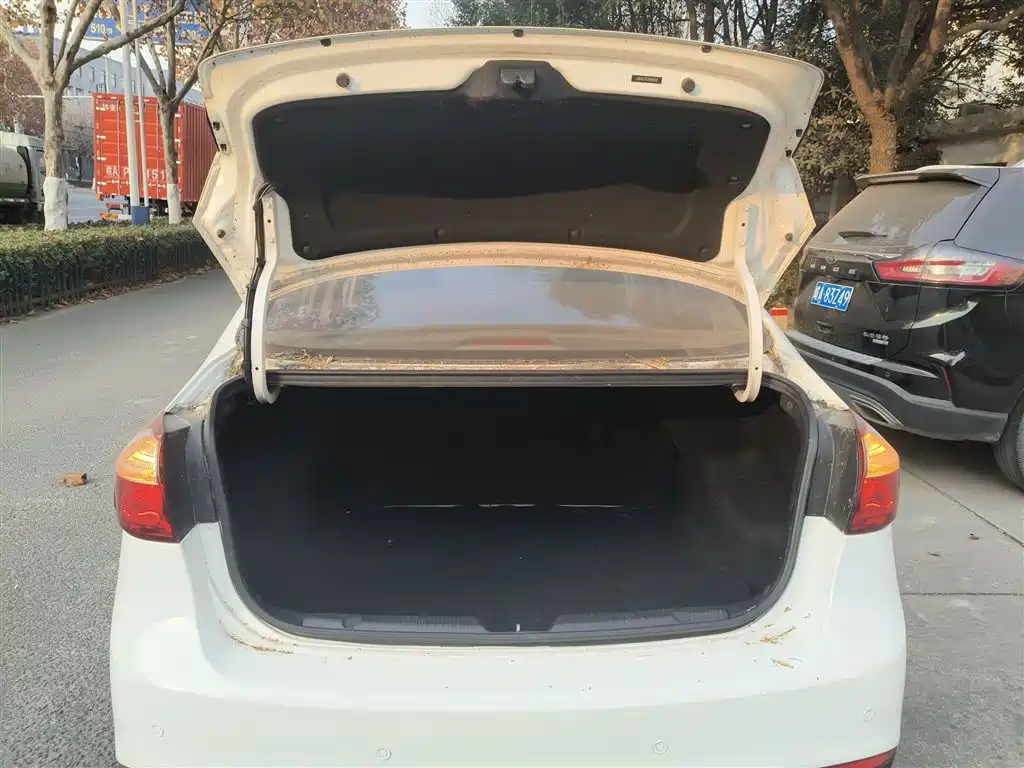 Kia K3 2016 1.6L Automatic GL фото 16