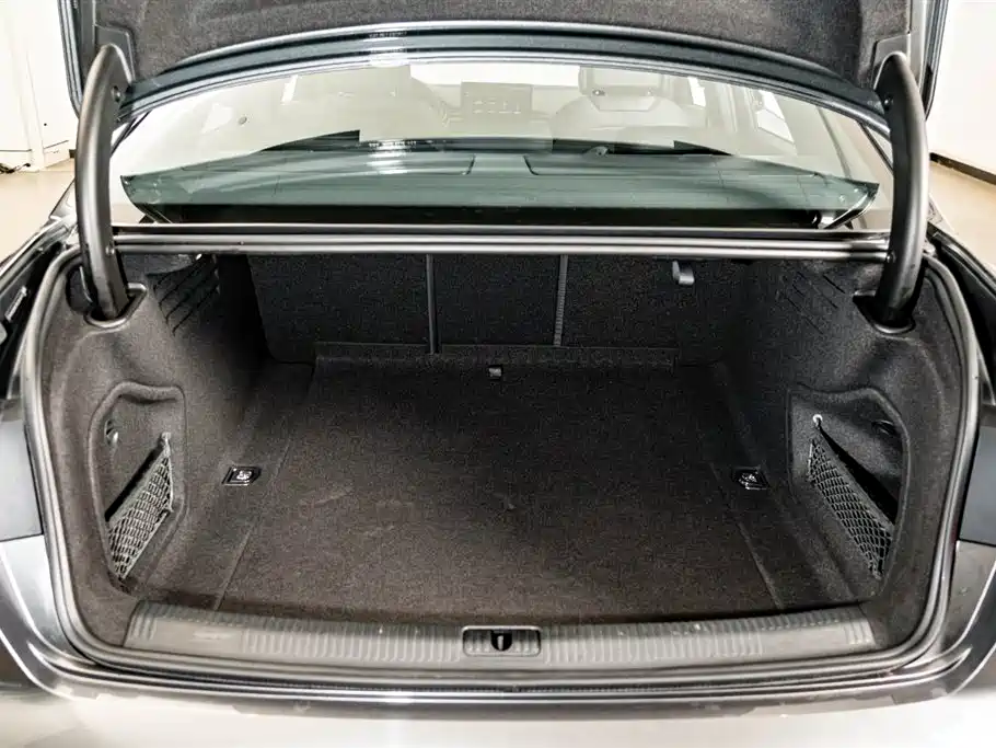Audi A4L 2024 40 TFSI quattro RS Kit Speed Edition фото 24