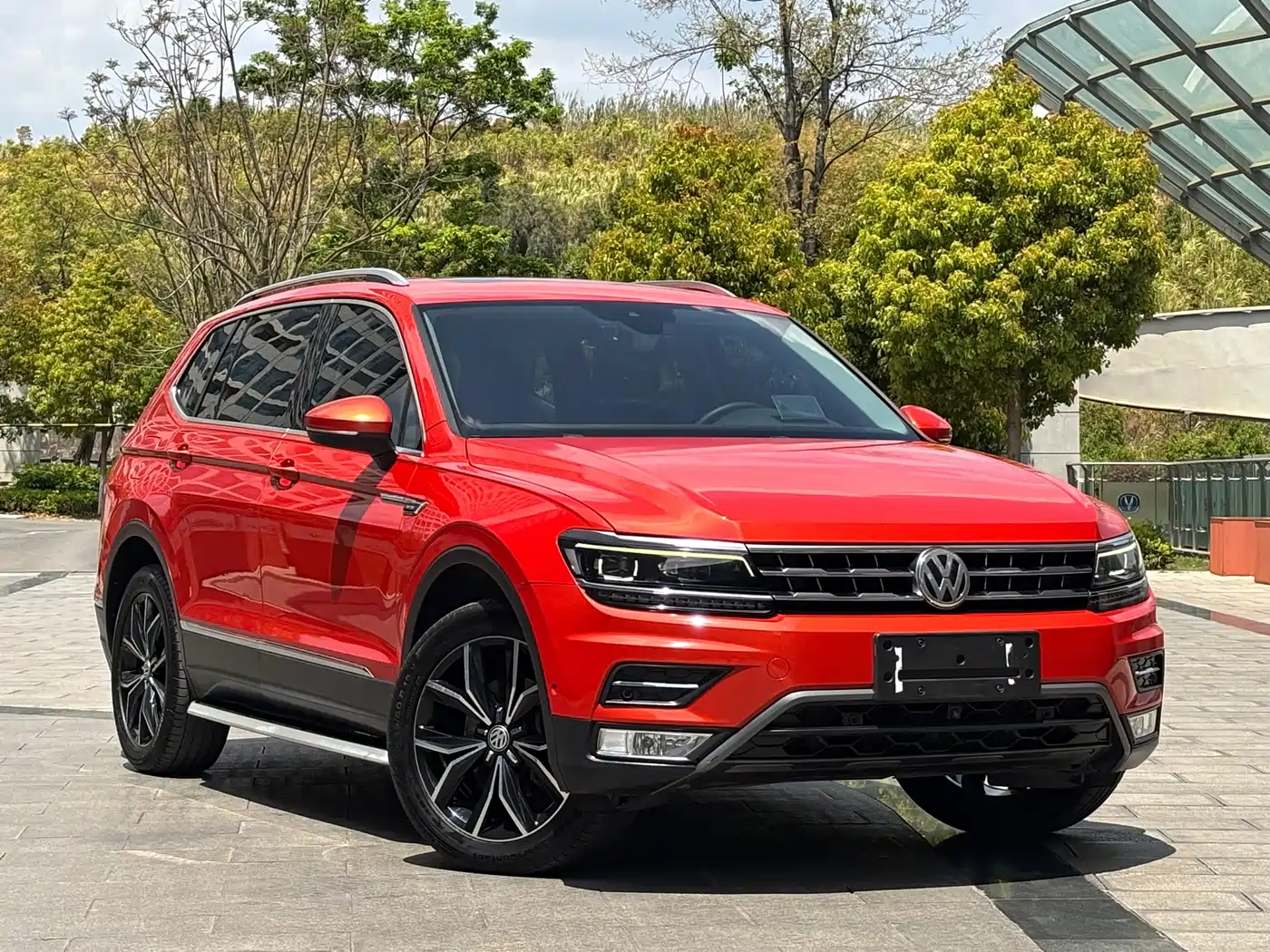 Volkswagen Tiguan L 2017 380TSI Automatic 4WD Ultimate Flagship Edition фото 3