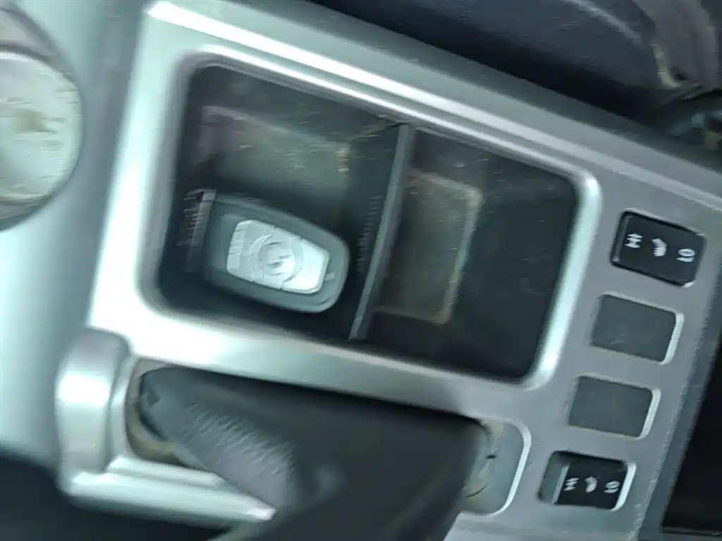 Haval H6 2013 Sport Edition 1.5T Manual 2WD Elite фото 9